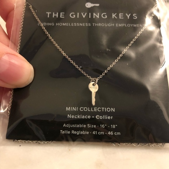 Beautiful The Giving Keys Believe Necklace Supporting Homeless - Picture 3 of 4